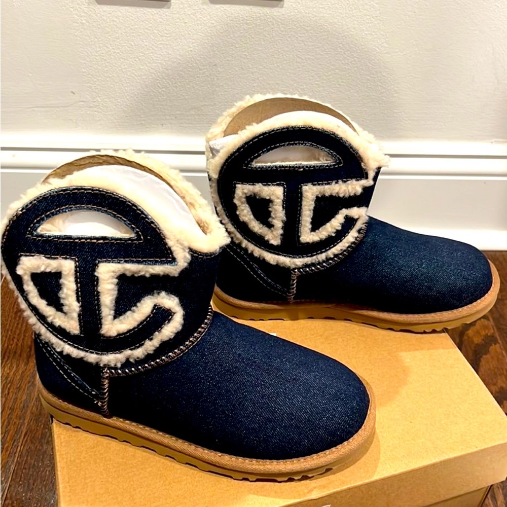 Authentic brand new denim Telfar ugg boots no box no dust bag boots only